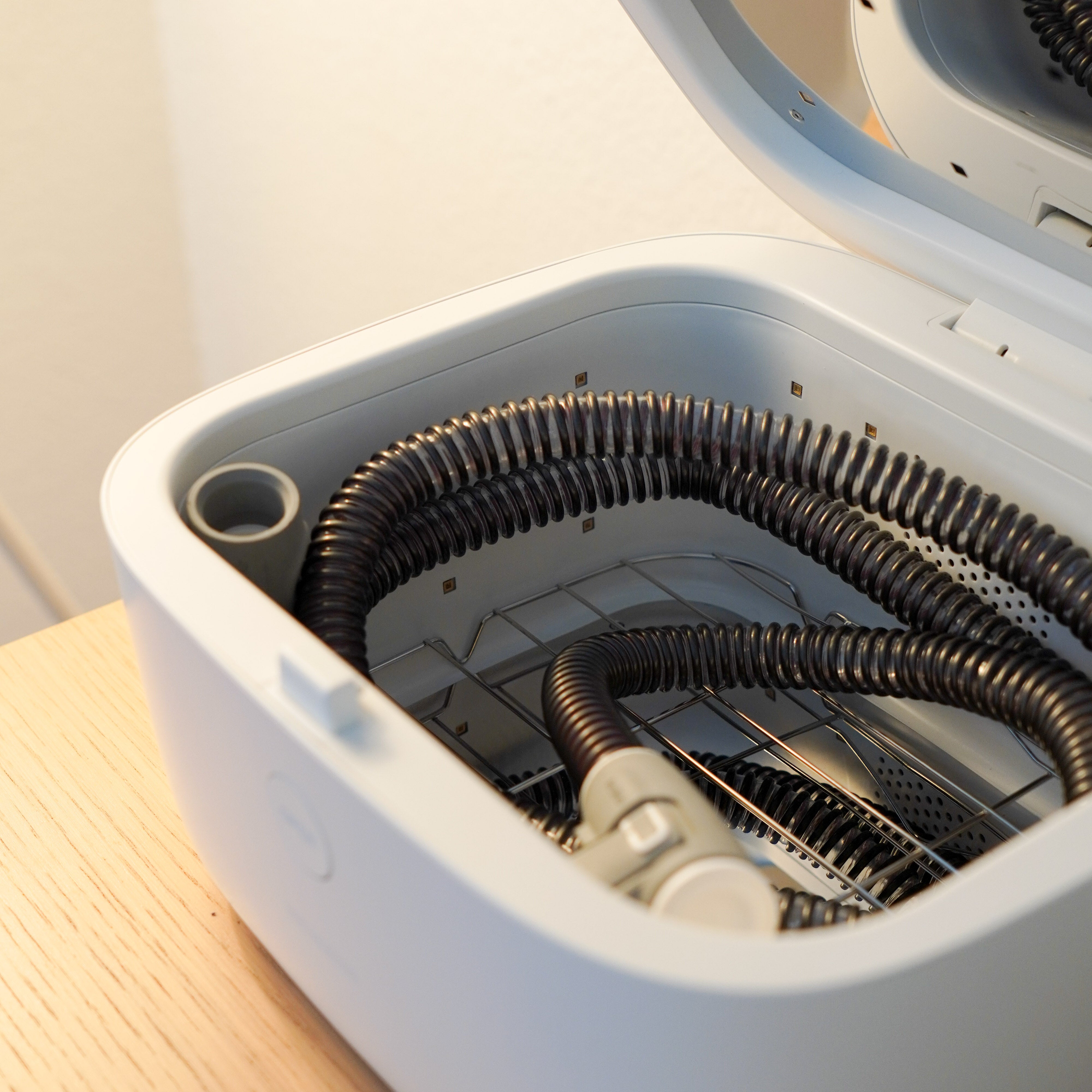 Liviliti Paptizer UVC - CPAP Cleaner and Sanitizer
